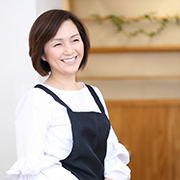山本 史子